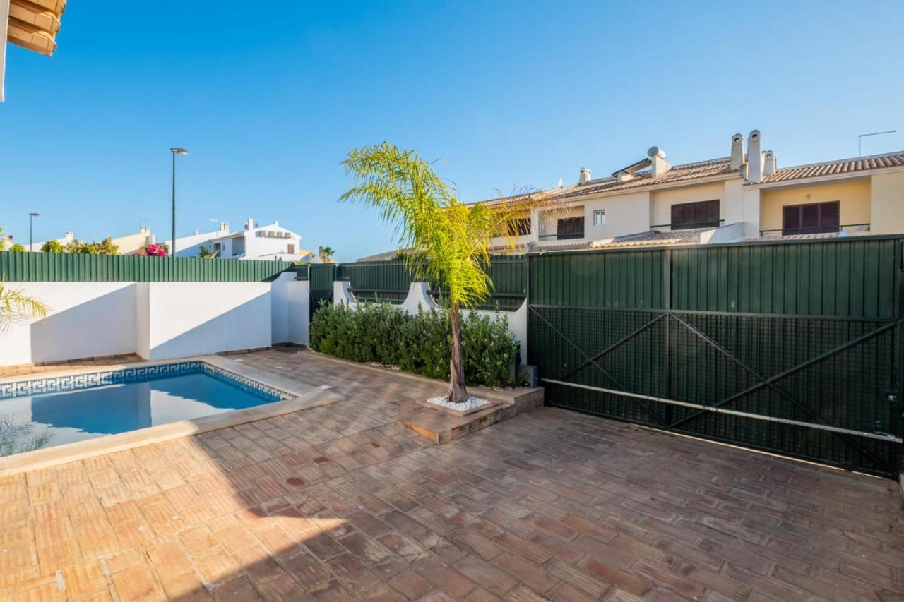 Villa Sequeira - Private Pool - Free Wifi - By Bedzy *
